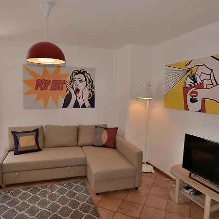 Διαμέρισμα Pop Art *